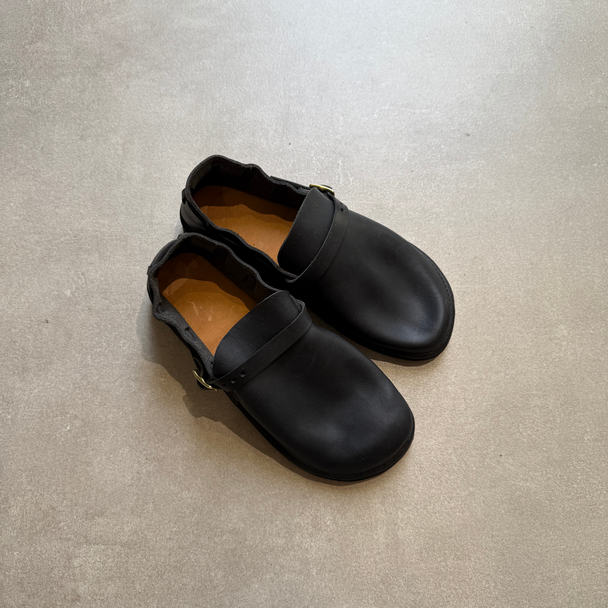 AURORA SHOE CO. - Men's Middle English