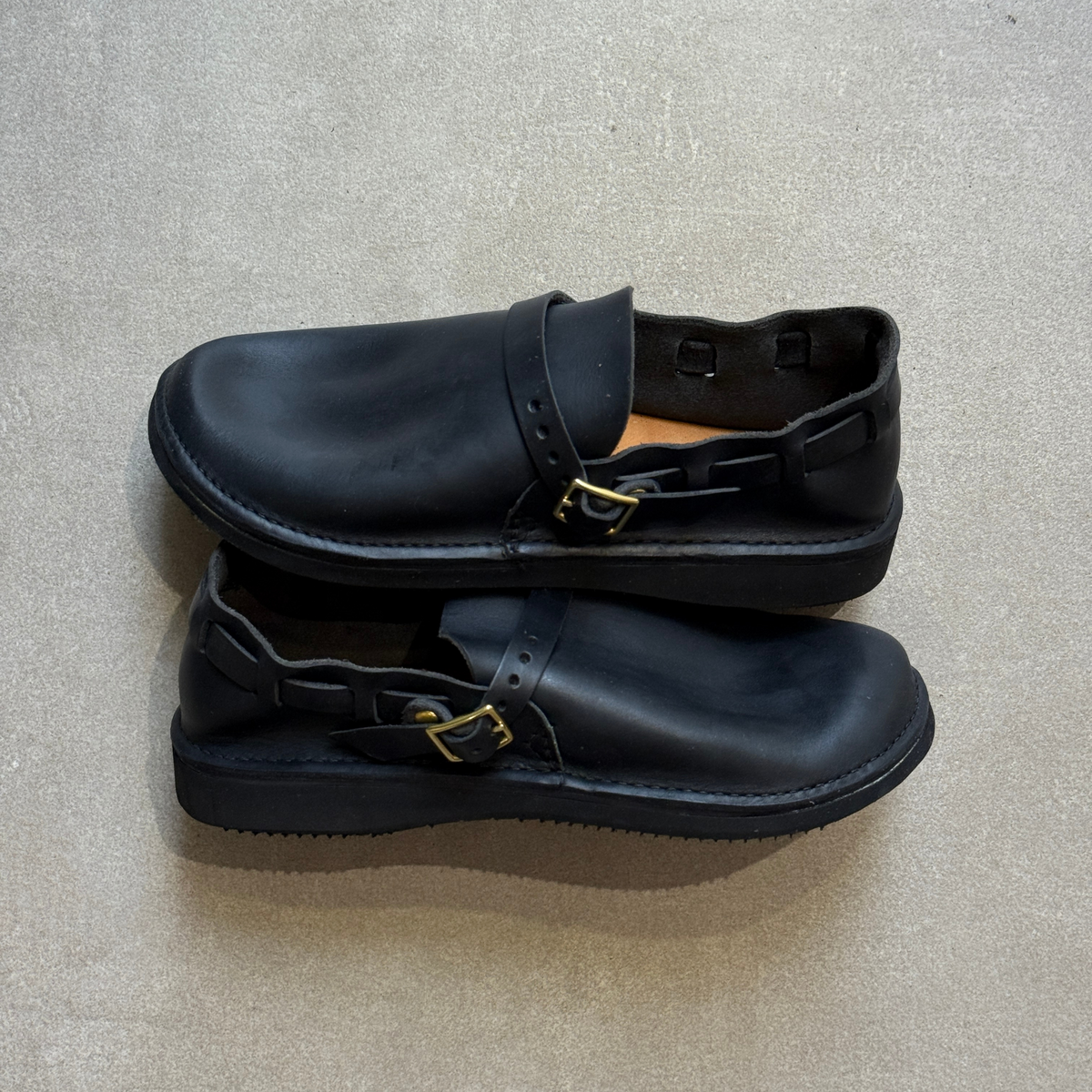AURORA SHOE CO. - Men's Middle English