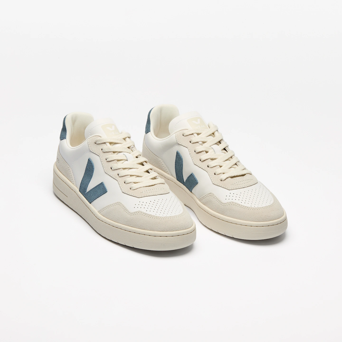 VEJA - V90 Leather